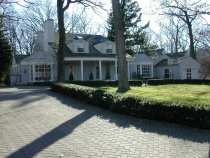 Photo #202  345 Crescent Drive